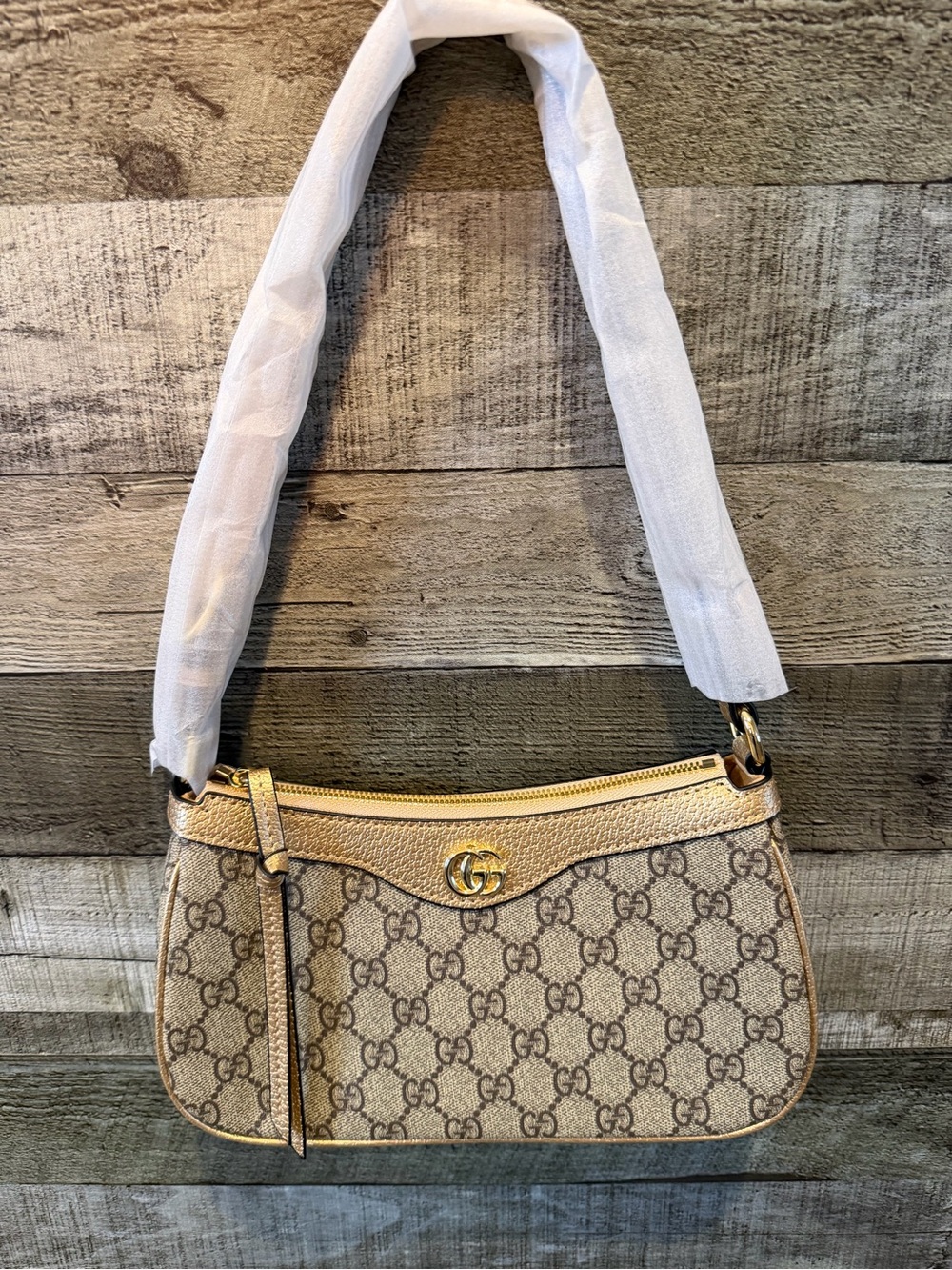 Gucci Shoulder Bag